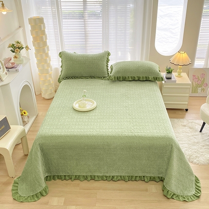 91家纺网 家纺一手货源 找家纺 （总）梦精灵家纺 2025新款牛奶绒花边绗缝工艺印花单床盖