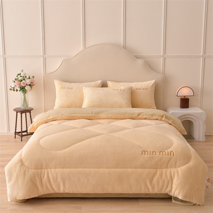 91家纺网 家纺一手货源 找家纺 （总）笙意家纺 2025新款A类刺绣加厚保暖牛奶绒冬被四件套