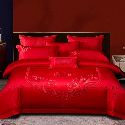 91家纺网 家纺一手货源 找家纺 （总）高大尚 2025新品长绒棉提花唯美复古中式刺绣轻奢系列婚庆款多件套