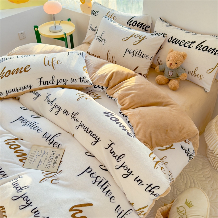 91家纺网 家纺一手货源 找家纺 灰鲸 2025新款牛奶绒小清新印花四件套 美好生活