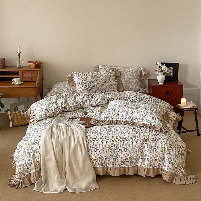 91家纺网 家纺一手货源 找家纺 窝米 2024新款全棉磨毛花边工艺款四件套 雷曼娜