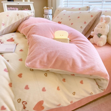 91家纺网 家纺一手货源 找家纺 （总）爱思凯家纺 2025新款190克清心系列-牛奶绒四件套