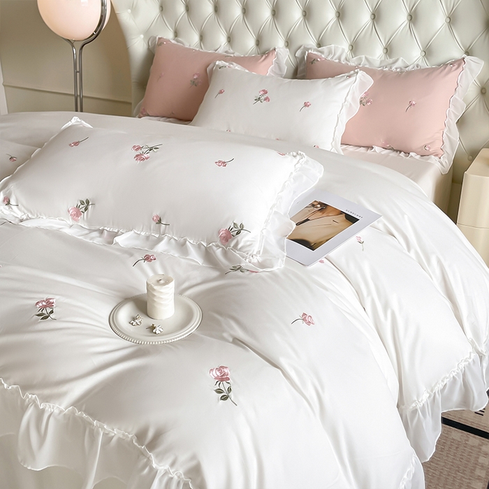 91家纺网 家纺一手货源 找家纺 理想家家纺 2024新款全棉轻奢刺绣四件套-花韵 花韵-白