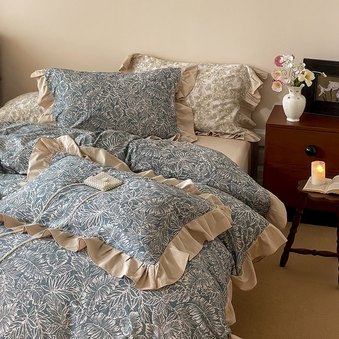 91家纺网 家纺一手货源 找家纺 窝米 2024新款全棉磨毛花边工艺款四件套 费洛蒙蓝