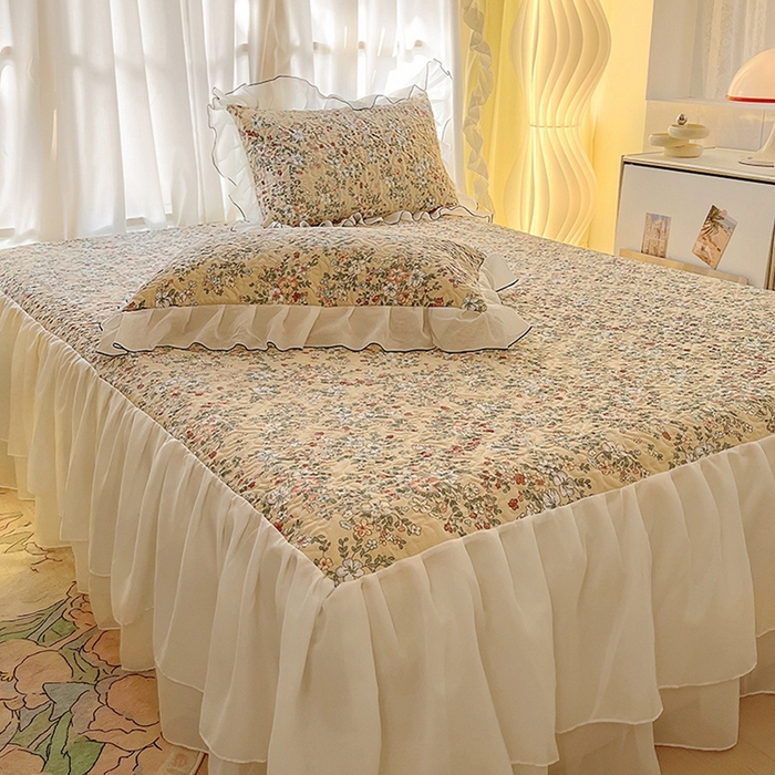 91家纺网 家纺一手货源 找家纺 易辰美 2025新款亲肤舒适印花夹棉公主风床裙 伊蓓