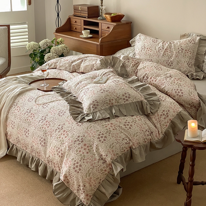 91家纺网 家纺一手货源 找家纺 窝米 2024新款全棉磨毛花边工艺款四件套 恬爱