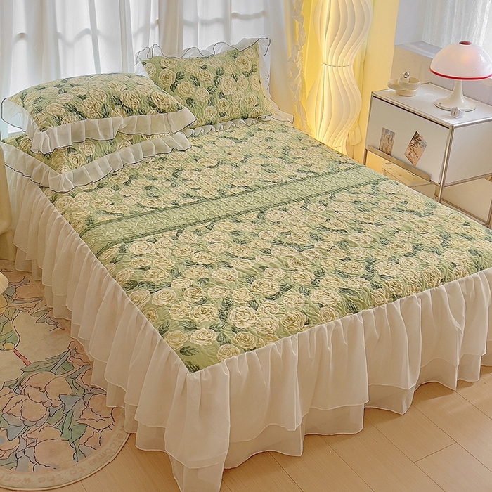 91家纺网 家纺一手货源 找家纺 易辰美 2025新款亲肤舒适印花夹棉公主风床裙 椿茶