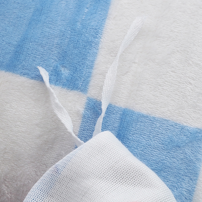 91家纺网 家纺一手货源 找家纺 2024新款加厚保暖小清新小版牛奶绒四件套 酷酷熊蓝