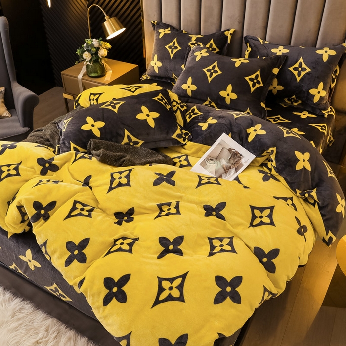 91家纺网 家纺一手货源 找家纺 2024新款加厚保暖小清新小版牛奶绒四件套 大咖-黄