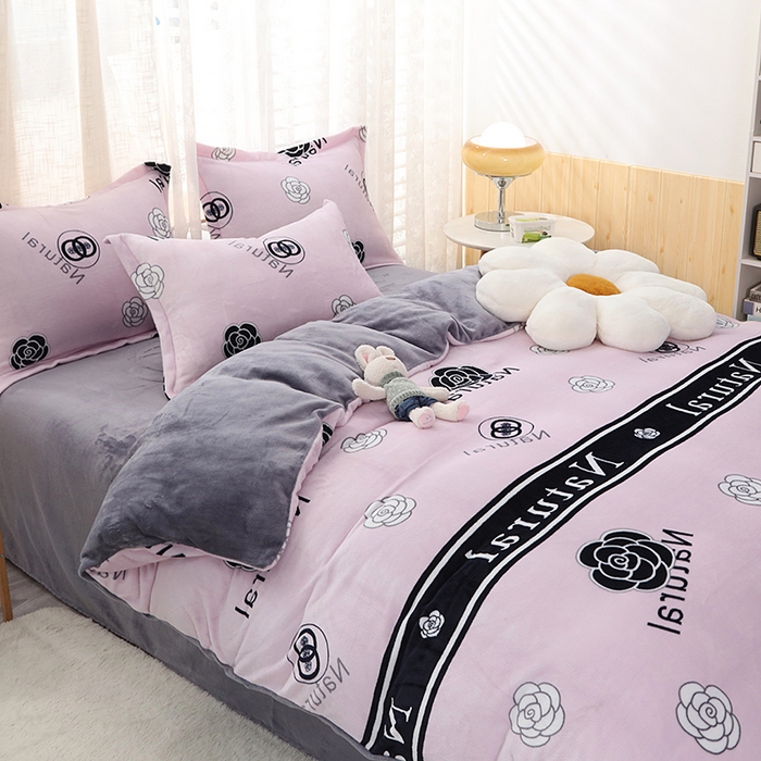 91家纺网 家纺一手货源 找家纺 2024新款加厚保暖小清新小版牛奶绒四件套 暗香