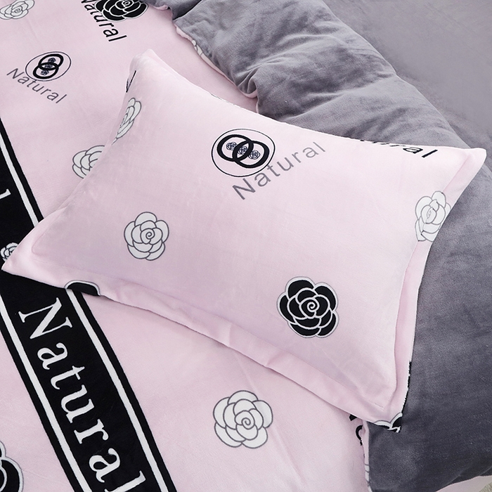 91家纺网 家纺一手货源 找家纺 2024新款加厚保暖小清新小版牛奶绒四件套 暗香