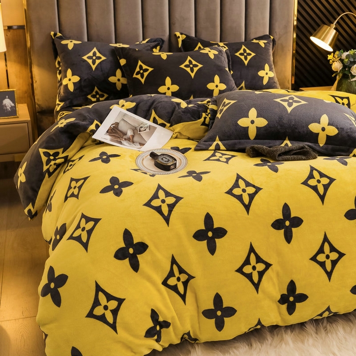 91家纺网 家纺一手货源 找家纺 2024新款加厚保暖小清新小版牛奶绒四件套 大咖-黄