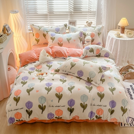 91家纺网 家纺一手货源 找家纺 2024新款ins风重8.3斤高克重吊边款牛奶绒四件套 小美好