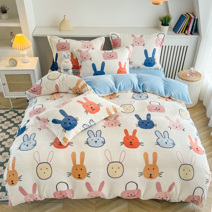 91家纺网 家纺一手货源 找家纺 2024新款加厚保暖小清新小版牛奶绒四件套 安逸兔