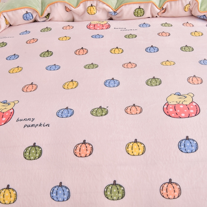 91家纺网 家纺一手货源 找家纺 雅芝蓝 2025新款8-9斤高克重印花牛奶绒四件套保暖绒套件直播爆款 南橘