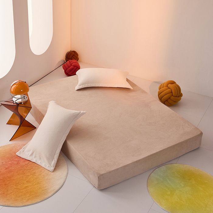 91家纺网 家纺一手货源 找家纺 LADYCOCO可可家居 2024新款牛奶3D绒立体雕花剪花单品系列-单床笠 卡其色