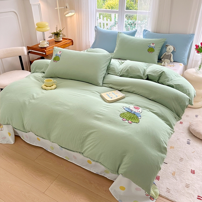 91家纺网 家纺一手货源 找家纺 艾米家居 2025新款水洗磨毛毛巾绣印花四件套 招财猫