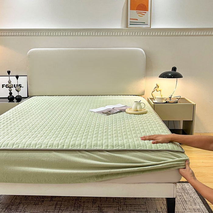 91家纺网 家纺一手货源 找家纺 LADYCOCO可可家居 2024新款超柔牛奶绒夹棉保暖床笠 绿色