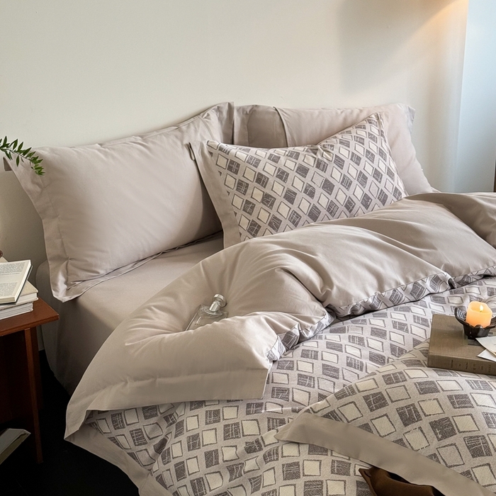 91家纺网 家纺一手货源 找家纺 窝米 2024新款全棉磨毛工艺拼角款四件套系列 摩卡