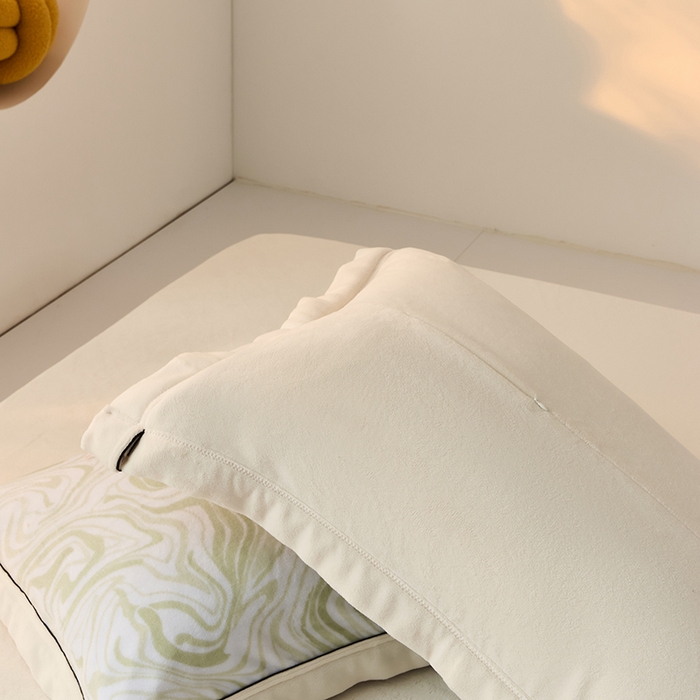 91家纺网 家纺一手货源 找家纺 LADYCOCO可可家居 单枕套-2024新款牛奶绒数码印花单品系列 雾语浅绿+米白