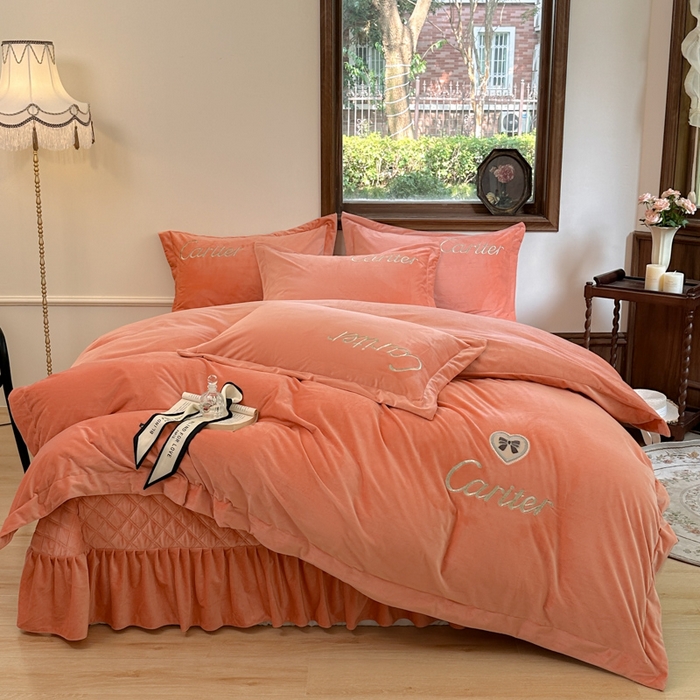 91家纺网 家纺一手货源 找家纺 尚美 2024新款床盖款工艺设计四件套-依连娜 爱马橙