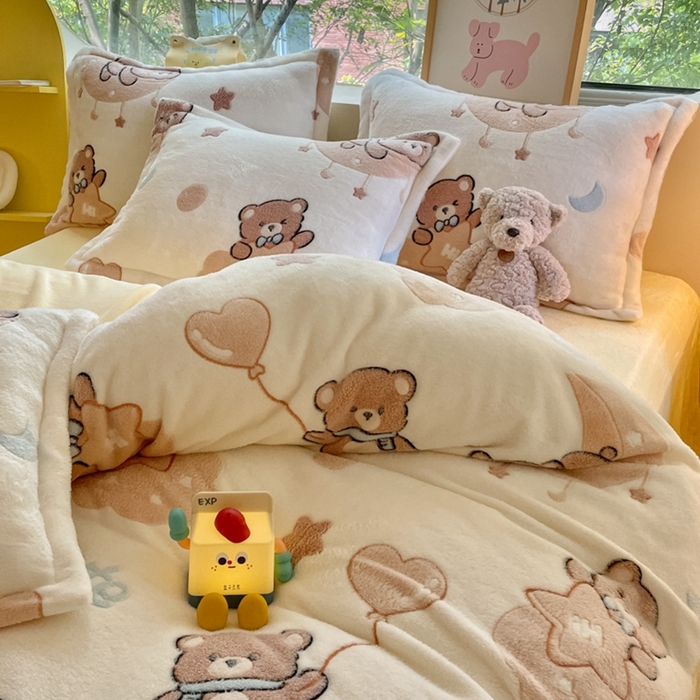 91家纺网 家纺一手货源 找家纺 慕尚 2025新款高克重印花雪花绒被套单件 星空熊