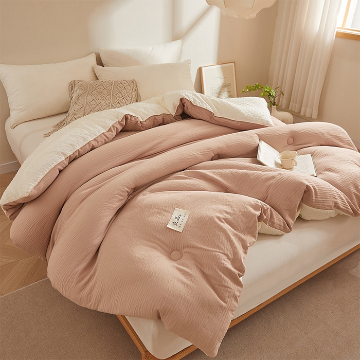 91家纺网 家纺一手货源 找家纺 2024新款A类双层皱皱纱豆豆被子被芯 皱皱纱-玫瑰粉