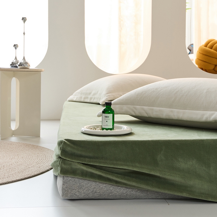 91家纺网 家纺一手货源 找家纺 LADYCOCO可可家居 2024新款牛奶3D绒立体雕花剪花单品系列-单床笠 深绿