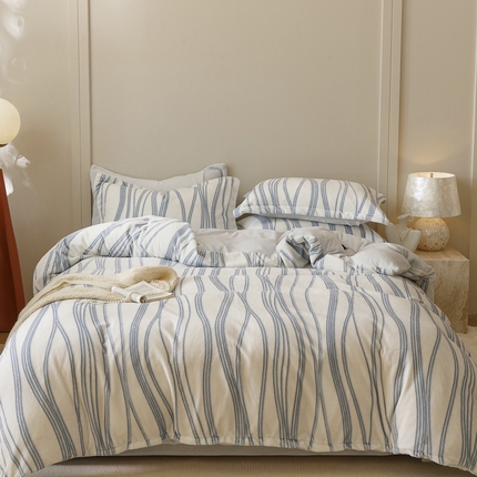 91家纺网 家纺一手货源 找家纺 席佬大 2025新款230g轻奢肌理纹雕花工艺款加厚牛奶绒四件套（可提供买家秀 ） 线条-蓝