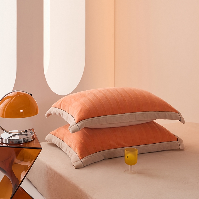 91家纺网 家纺一手货源 找家纺 LADYCOCO可可家居 2024新款牛奶3D绒立体雕花剪花单品系列-单枕套 橘色+卡其色