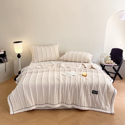 91家纺网 家纺一手货源 找家纺 （总）欧邦 新款A类兔兔绒子母条毛毯