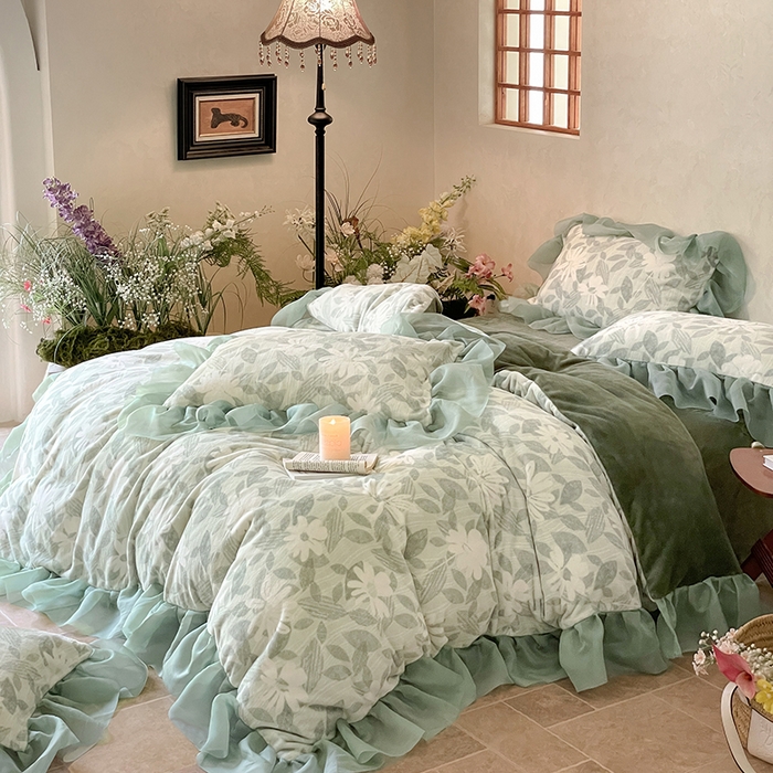 91家纺网 家纺一手货源 找家纺 慕澄家纺 2024新款高克重花边牛奶绒印花四件套 悠悠