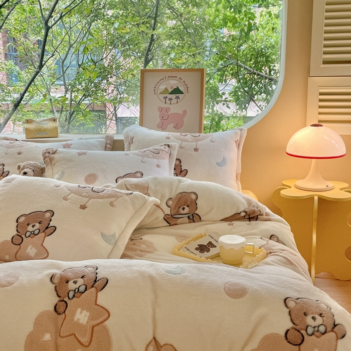 91家纺网 家纺一手货源 找家纺 慕尚 2025新款高克重印花雪花绒被套单件 星空熊