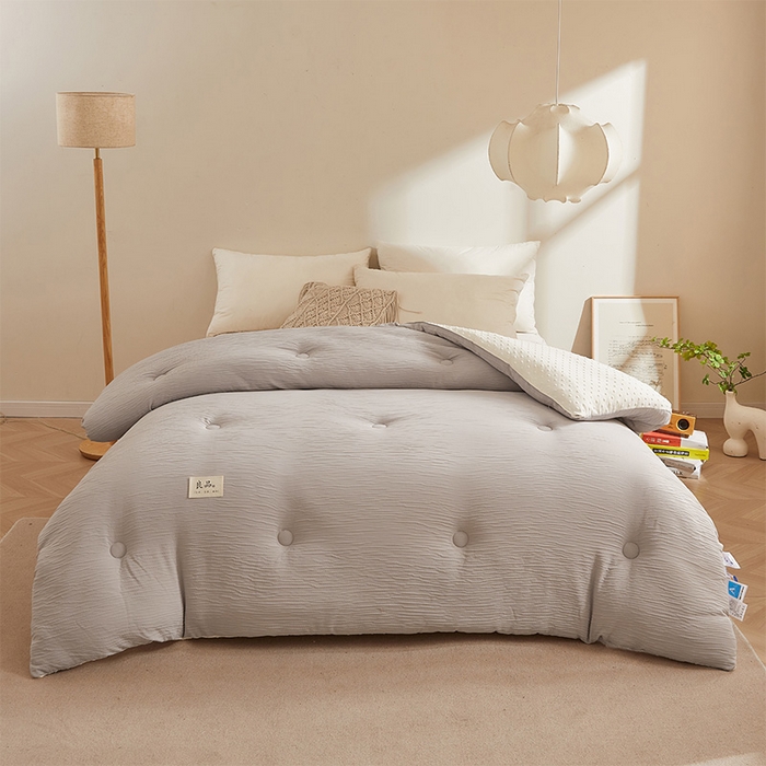 91家纺网 家纺一手货源 找家纺 2024新款A类双层皱皱纱豆豆被子被芯 皱皱纱-轻烟灰