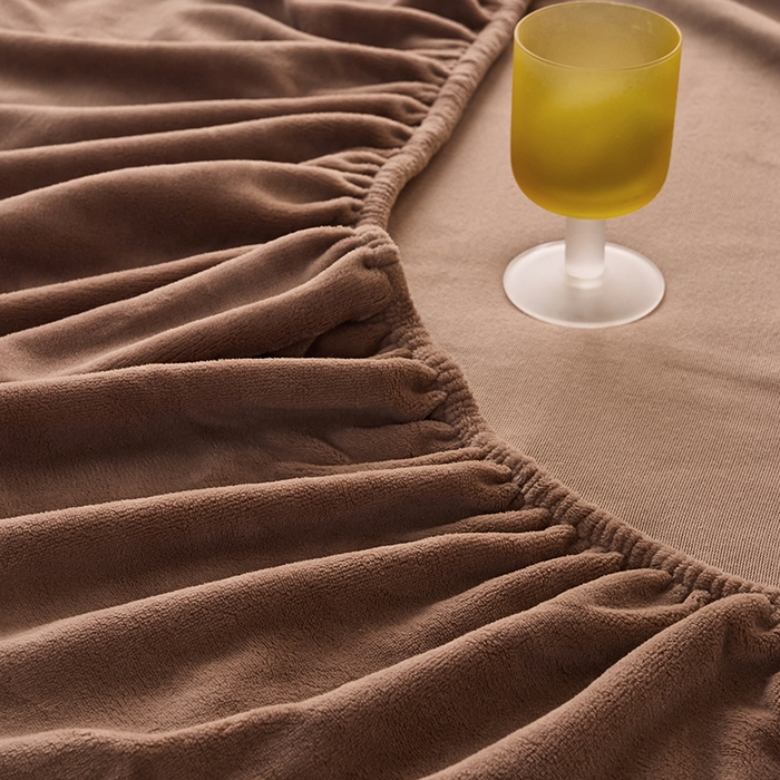 91家纺网 家纺一手货源 找家纺 LADYCOCO可可家居 2024新款牛奶3D绒立体雕花剪花单品系列-单床笠 深咖