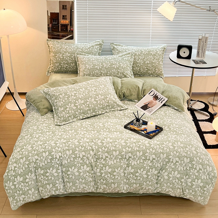 91家纺网 家纺一手货源 找家纺 （总）慕尚 2025新款高克重保暖双色雕花绒枕套单件