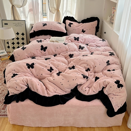 桃子家居 2024新款A类韩版花边黑茶蝴蝶加厚牛奶绒系列四件套 绒花边-黑茶蝴蝶粉