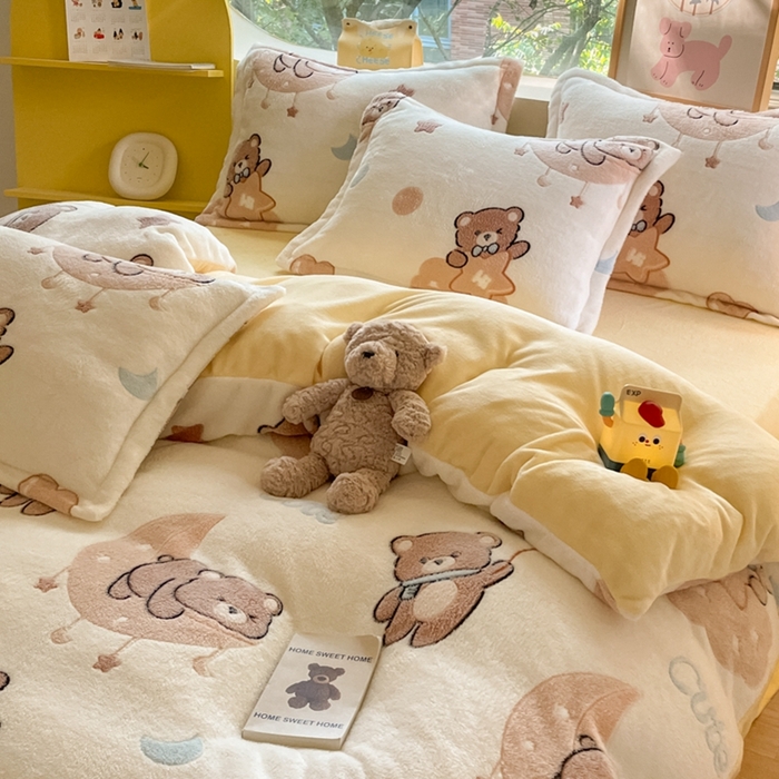 91家纺网 家纺一手货源 找家纺 慕尚 2025新款高克重印花雪花绒四件套  星空熊