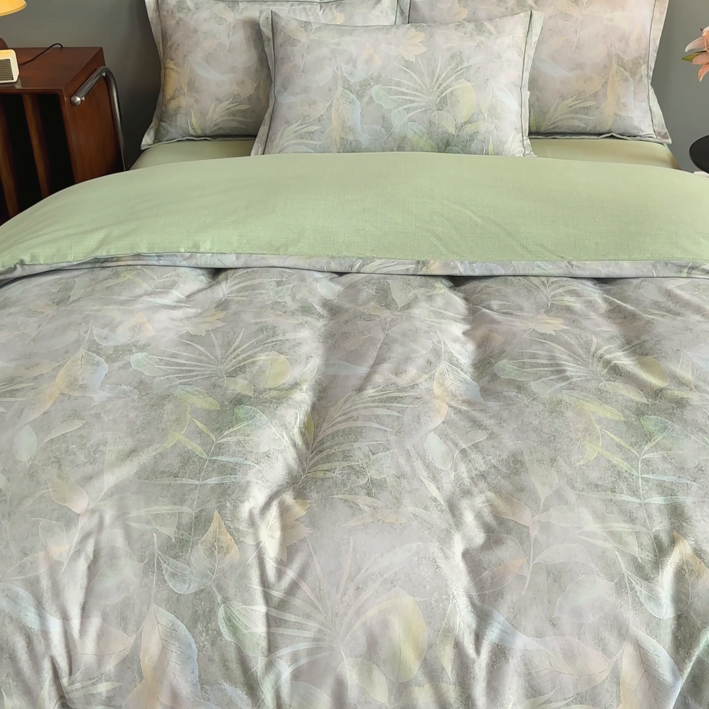 91家纺网 家纺一手货源 找家纺 2024新款全棉加厚长绒棉数码印花四件套 云如月-绿