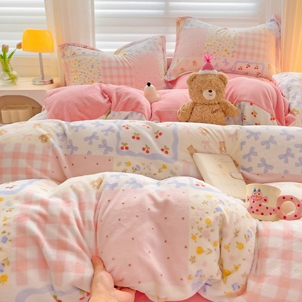 91家纺网 家纺一手货源 找家纺 （总）简一 2025新款小清新牛奶绒印花四件套-花卉系列