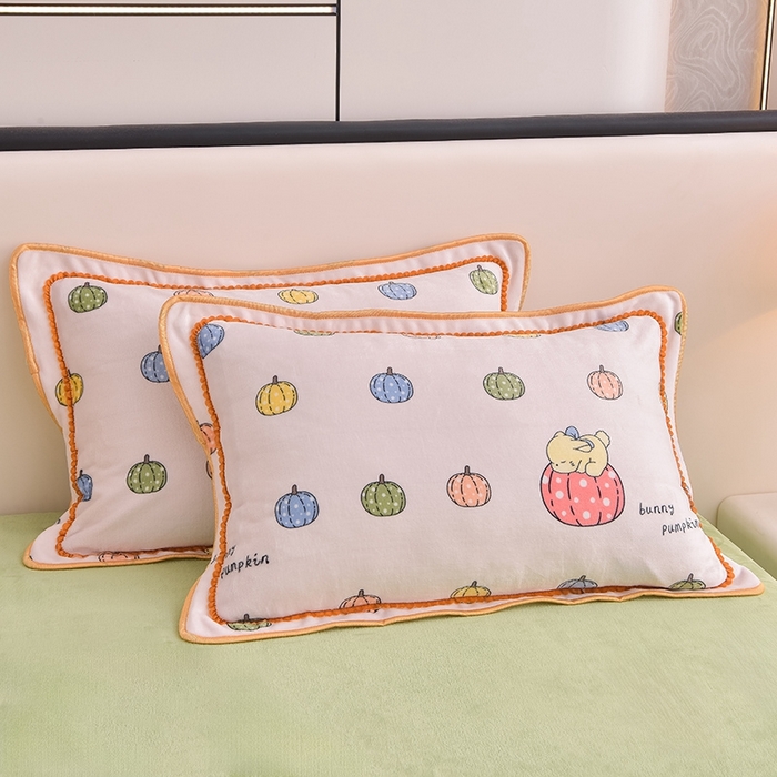 91家纺网 家纺一手货源 找家纺 雅芝蓝 2025新款8-9斤高克重印花牛奶绒四件套保暖绒套件直播爆款 南橘