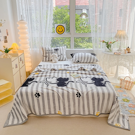 91家纺网 家纺一手货源 找家纺 慕尚家纺 2025新款雪貂绒高克重300g毛毯家用毛毯 背影猫咪