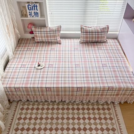 91家纺网 家纺一手货源 找家纺 （总）手艺人 2025新款蕾丝花边化纤炕盖榻榻米炕垫-KH系列