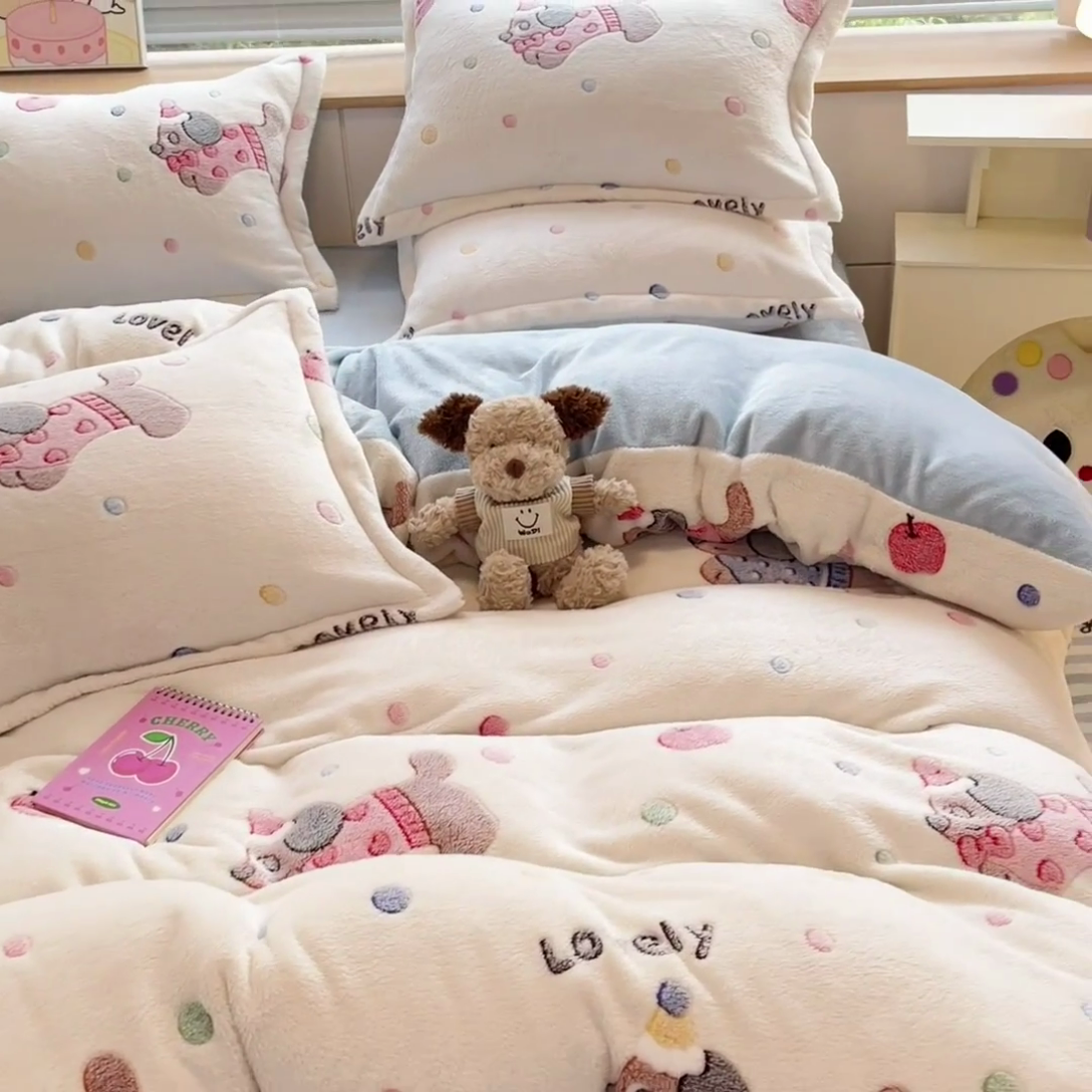 91家纺网 家纺一手货源 找家纺 （总）慕尚 2025新款高克重印花雪花绒四件套 