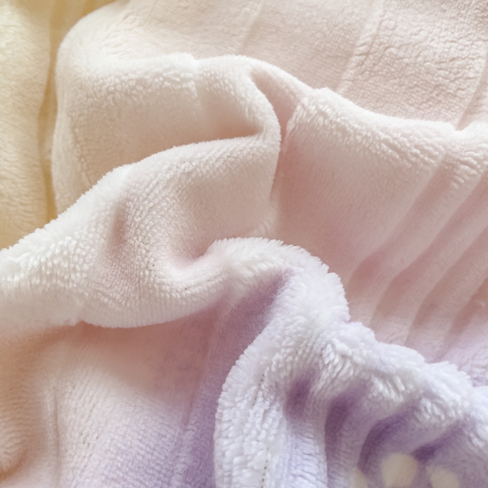91家纺网 家纺一手货源 找家纺 言熙居2024新款-A面泡芙绒B面全消光8到9斤牛奶绒三四件套 蝴蝶-粉紫