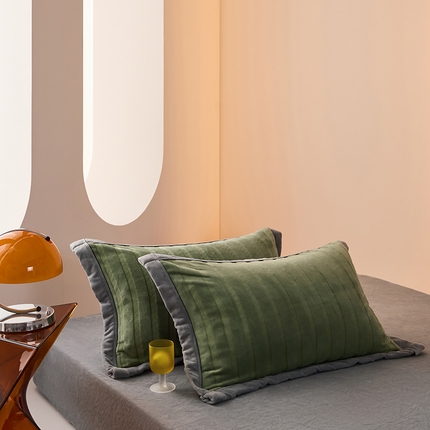 LADYCOCO可可家居 2024新款牛奶3D绒立体雕花剪花单品系列-单枕套 深绿+灰色