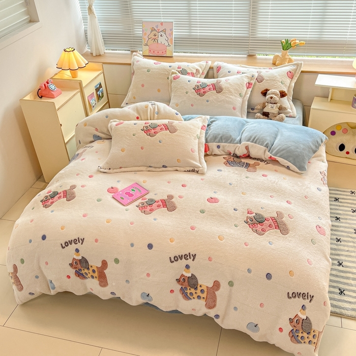 91家纺网 家纺一手货源 找家纺 慕尚 2025新款高克重印花雪花绒四件套  优瑞