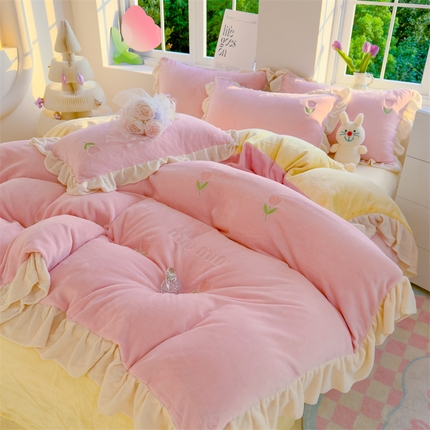 91家纺网 家纺一手货源 找家纺 （总）灰鲸 2025新款A类牛奶绒刺绣四件套-miumiu郁金香系列