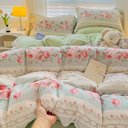 91家纺网 家纺一手货源 找家纺 （总）简一 2025新款小清新牛奶绒印花四件套-花卉系列