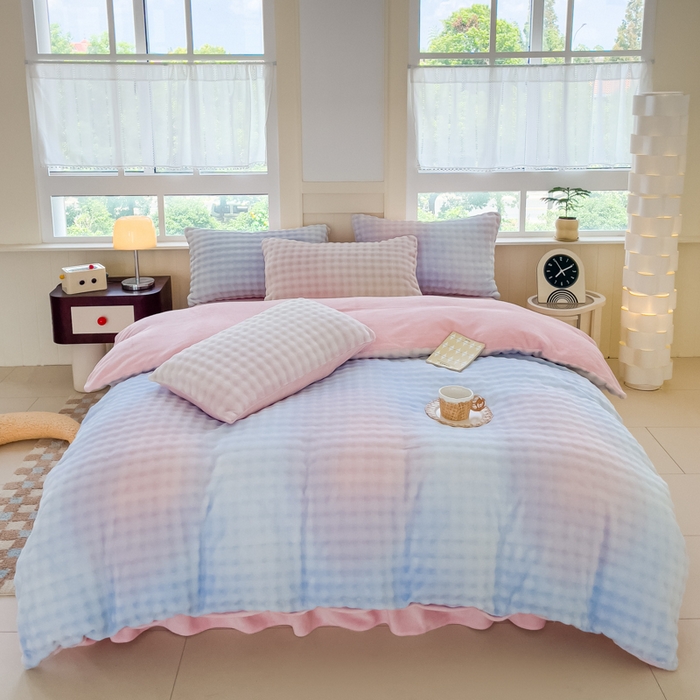 91家纺网 家纺一手货源 找家纺 言熙居2024新款-A面泡芙绒B面全消光8到9斤牛奶绒三四件套 泡芙-蓝粉